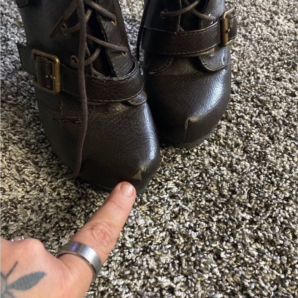 Sexy Brown Buckle Adorned High Heeled Boots (6) - Picture 5 of 5
